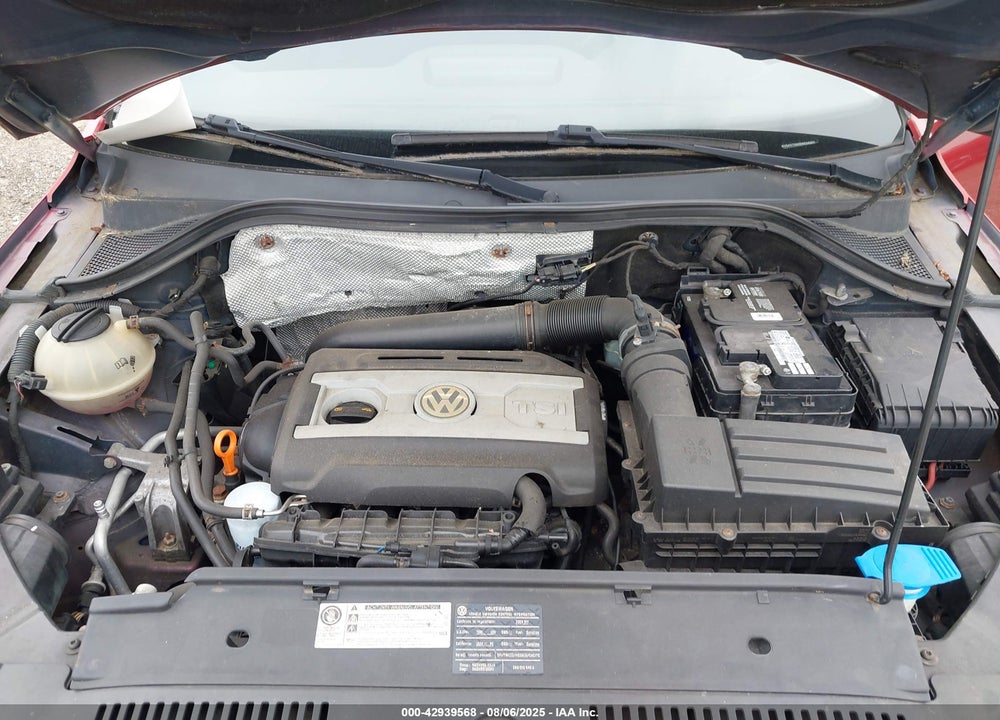 2009 VOLKSWAGEN TIGUAN SE VIN: WVGAV75N99W524269