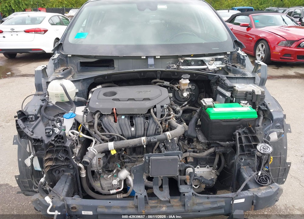 2021 KIA SPORTAGE VIN: KNDPNCAC7M7849646