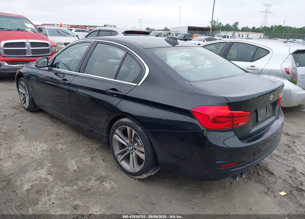 2018 BMW 3 SERIES VIN: WBA8B9G56JNU99195
