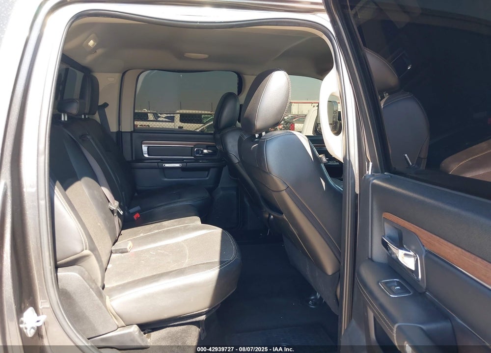 2015 RAM 2500 VIN: 3C6UR5FL1FG600429