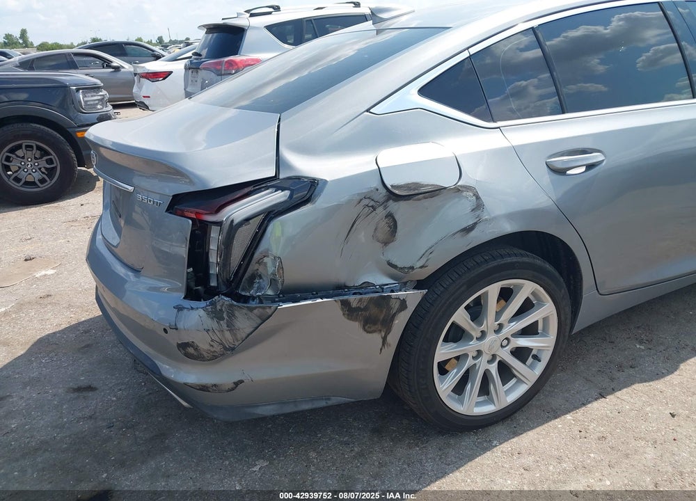 2024 CADILLAC CT5 VIN: 1G6DM5RK6R0116083