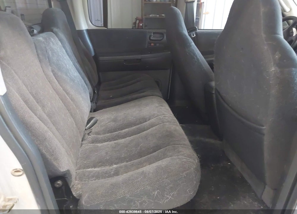 2003 DODGE DAKOTA SPORT/SXT VIN: 1D7HG38N43S208770