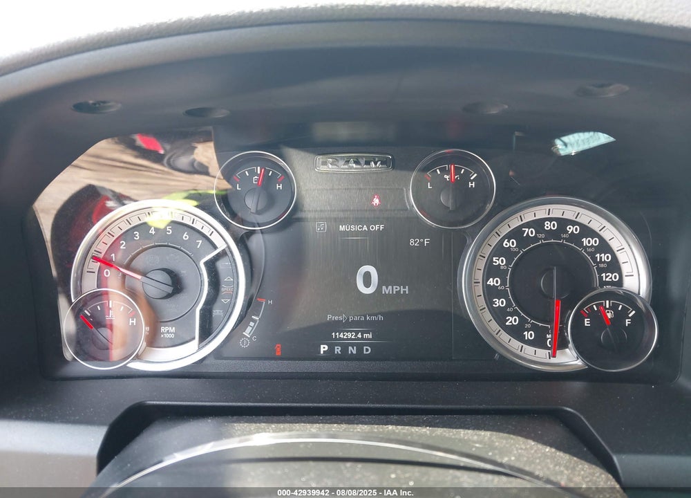 2018 RAM 1500 VIN: 1C6RR7TT8JS127779