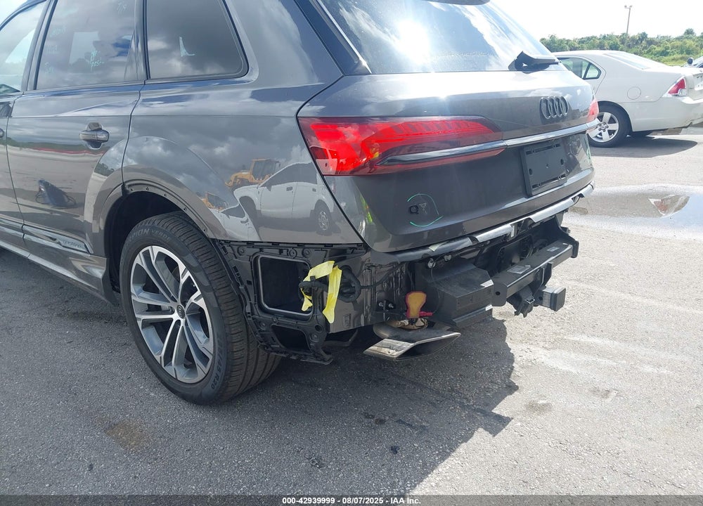 2025 AUDI Q7 VIN: WA1LCBF72SD000687
