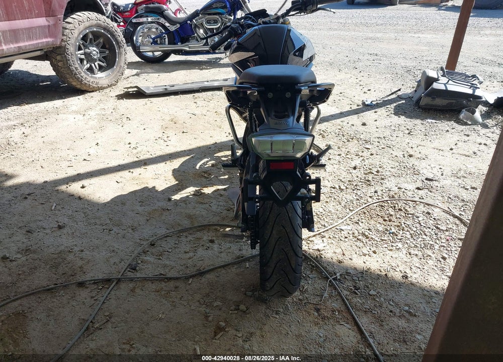 2022 BMW G310 R VIN: WB30G4308NRA33157