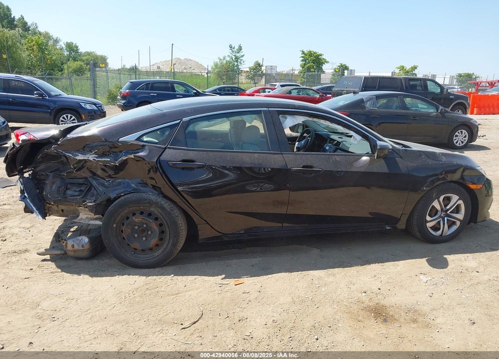 2017 HONDA CIVIC VIN: 19XFC2F58HE048719