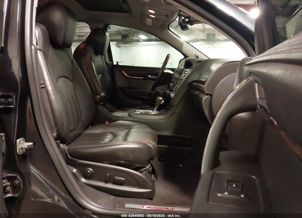 2014 GMC ACADIA VIN: 1GKKRTKD4EJ221428