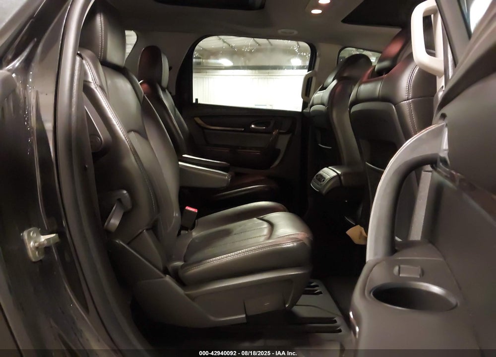 2014 GMC ACADIA VIN: 1GKKRTKD4EJ221428
