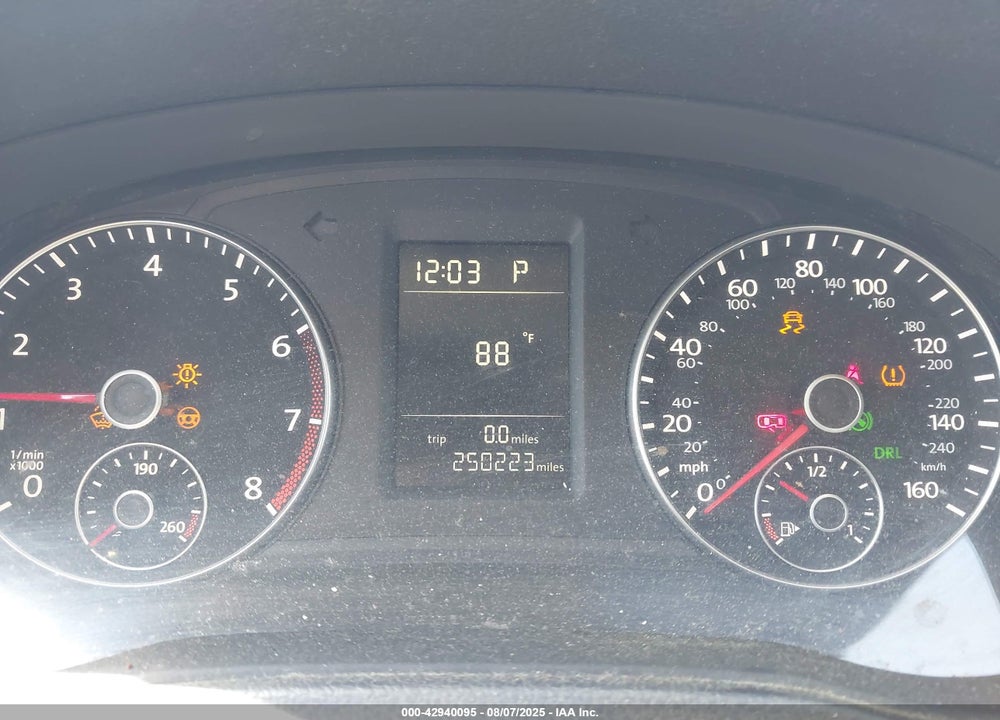 2015 VOLKSWAGEN PASSAT 1.8T S VIN: 1VWAT7A33FC010281