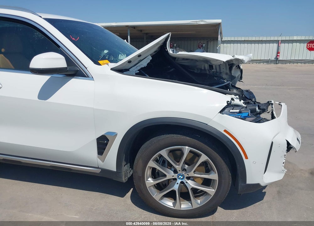2024 BMW X5 VIN: 5UX43EU00R9T57721
