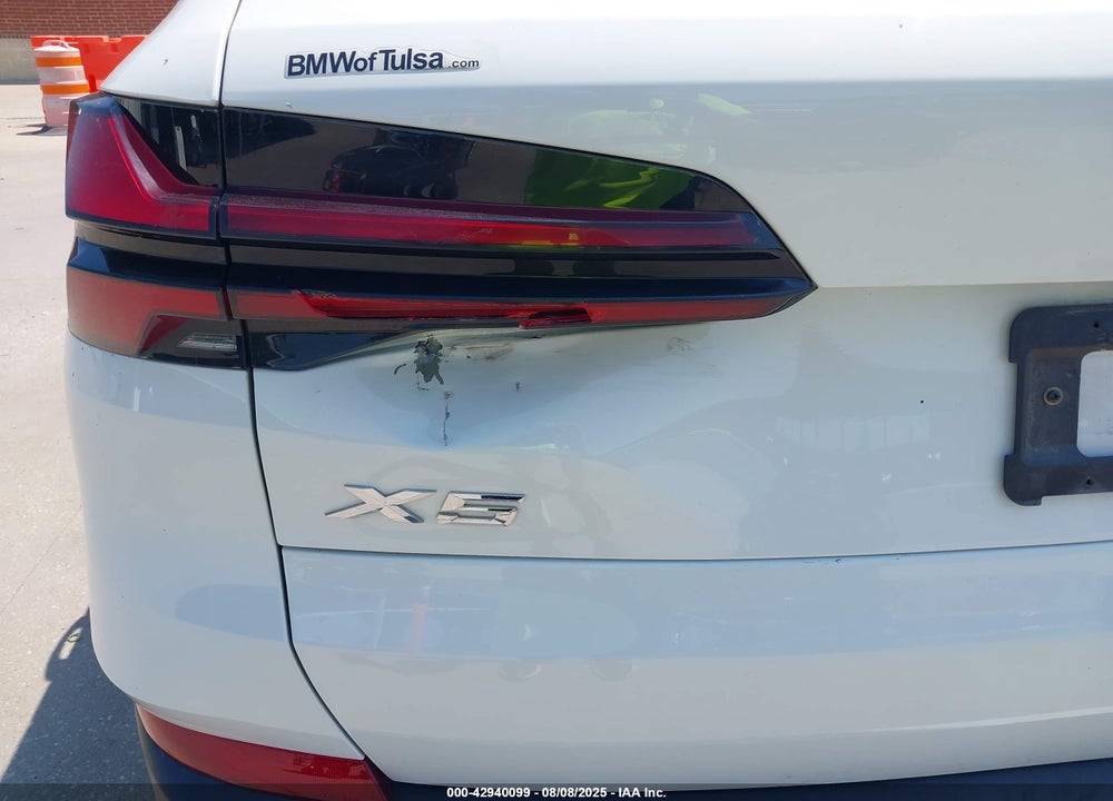 2024 BMW X5 VIN: 5UX43EU00R9T57721