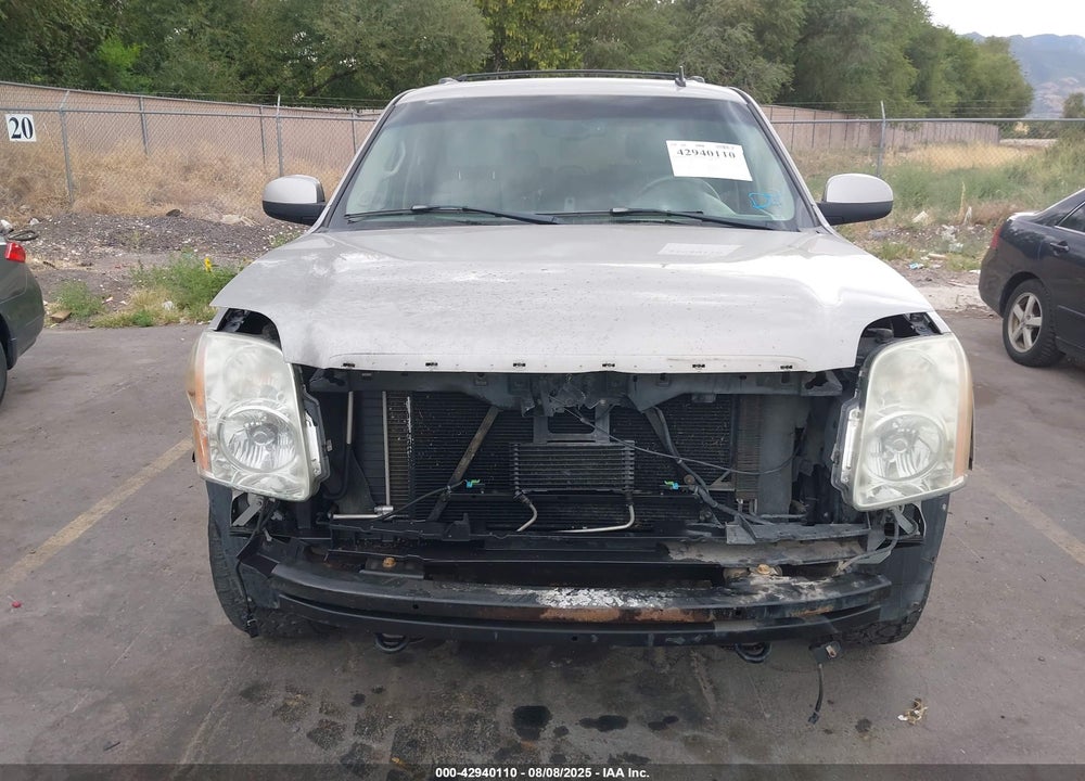 2007 GMC YUKON VIN: 1GKFK13017J109095