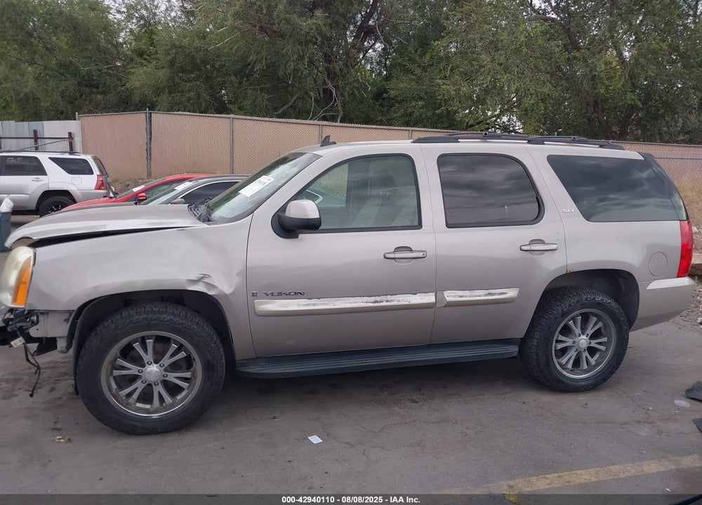 2007 GMC YUKON VIN: 1GKFK13017J109095