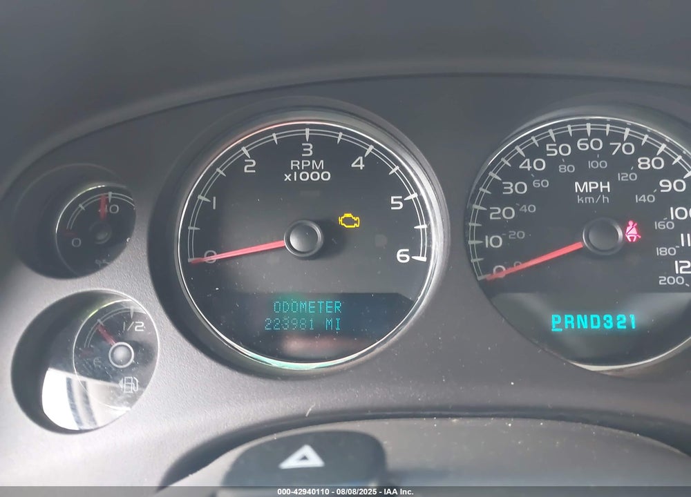 2007 GMC YUKON VIN: 1GKFK13017J109095