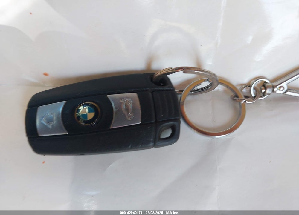 2011 BMW 328I XDRIVE VIN: WBAPK5G59BNN25553