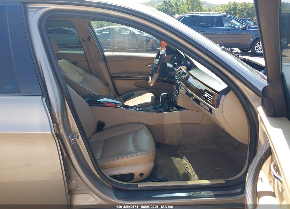 2011 BMW 328I XDRIVE VIN: WBAPK5G59BNN25553