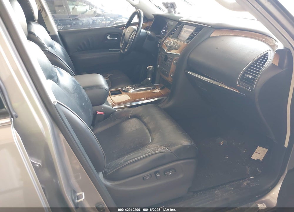 2011 INFINITI QX56 VIN: JN8AZ2ND6B9701758