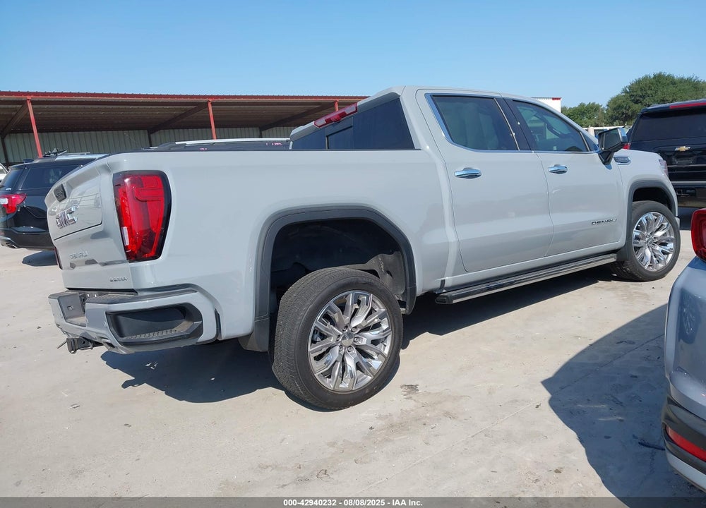 2025 GMC SIERRA 1500 4WD SHORT BOX DENALI VIN: 3GTUUGED6SG167665