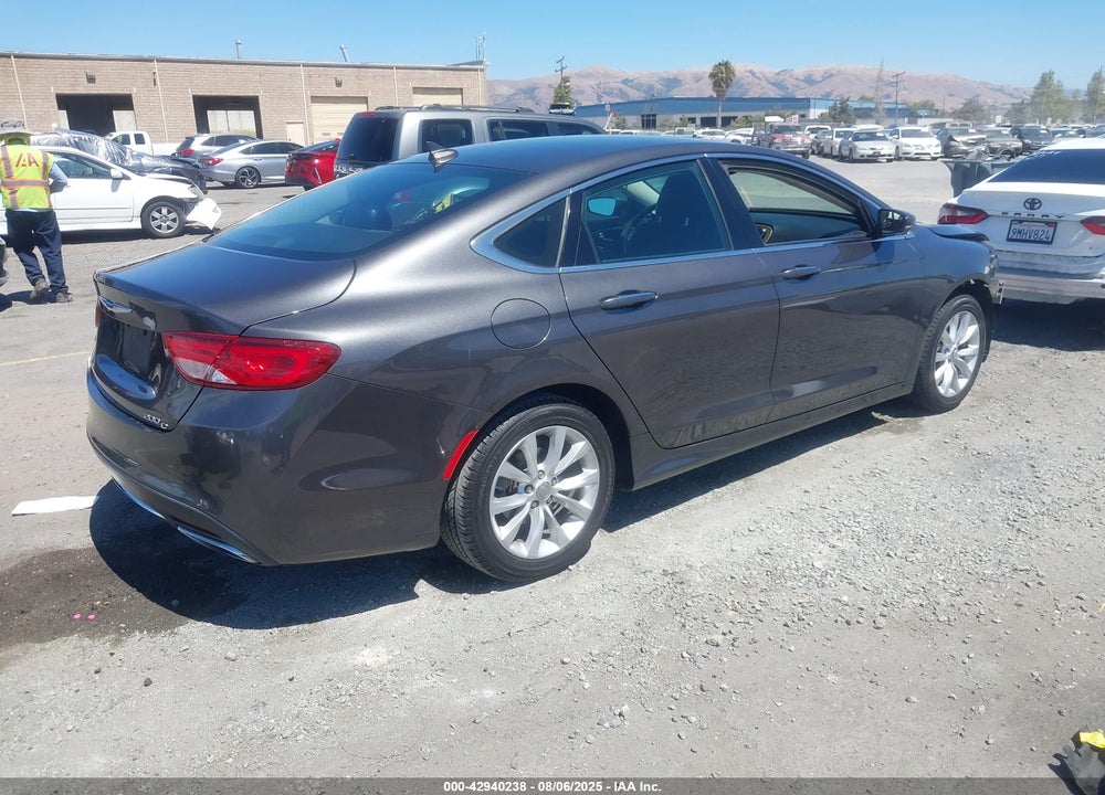 2015 CHRYSLER 200 C VIN: 1C3CCCCG2FN509974
