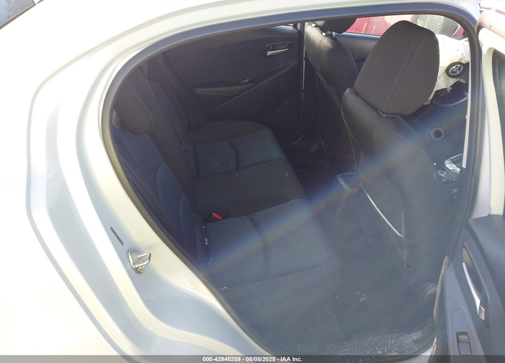 2020 TOYOTA YARIS LE VIN: 3MYDLBJV0LY705469