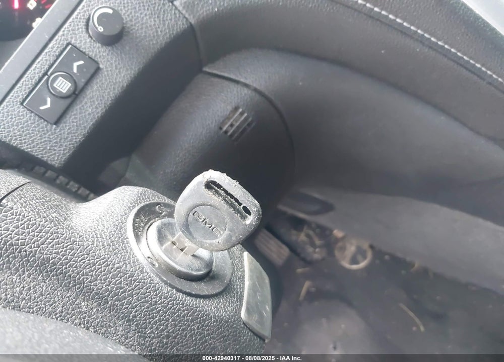 2017 GMC ACADIA VIN: 1GKKRSKD0HJ182044