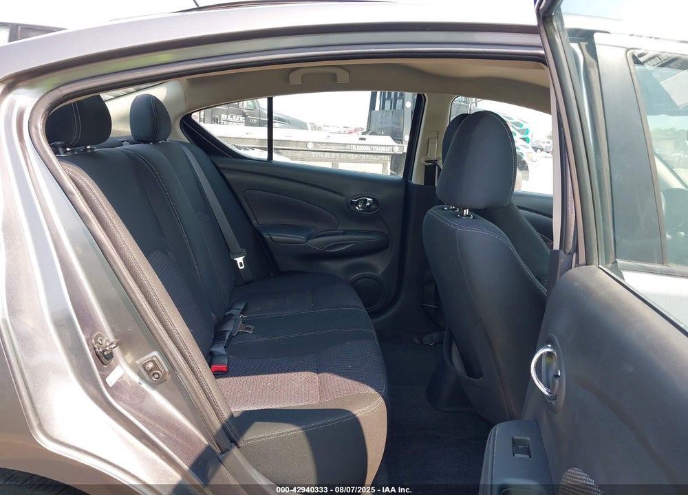 2018 NISSAN VERSA 1.6 SV VIN: 3N1CN7AP4JL843824