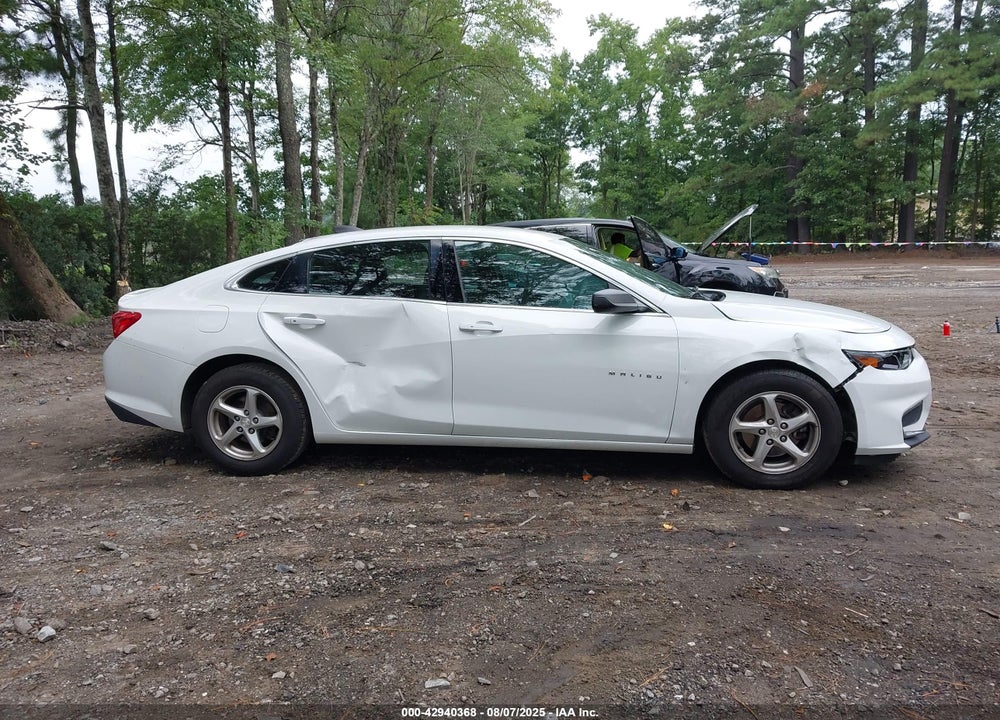 2018 CHEVROLET MALIBU VIN: 1G1ZB5ST0JF235057