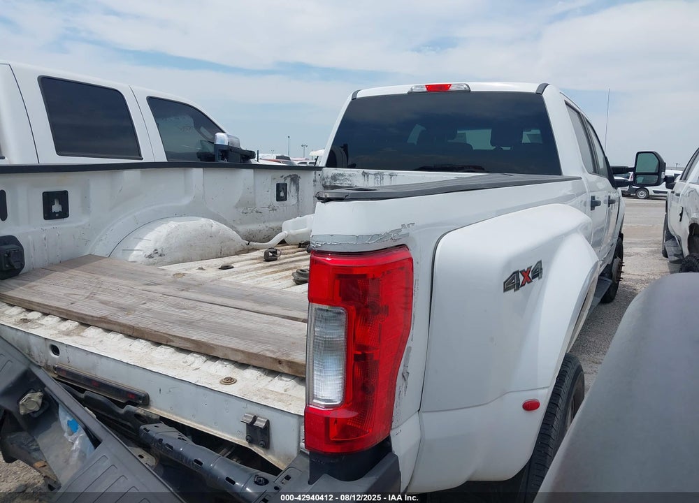 2017 FORD F-350 XL VIN: 1FT8W3DTXHEC10644