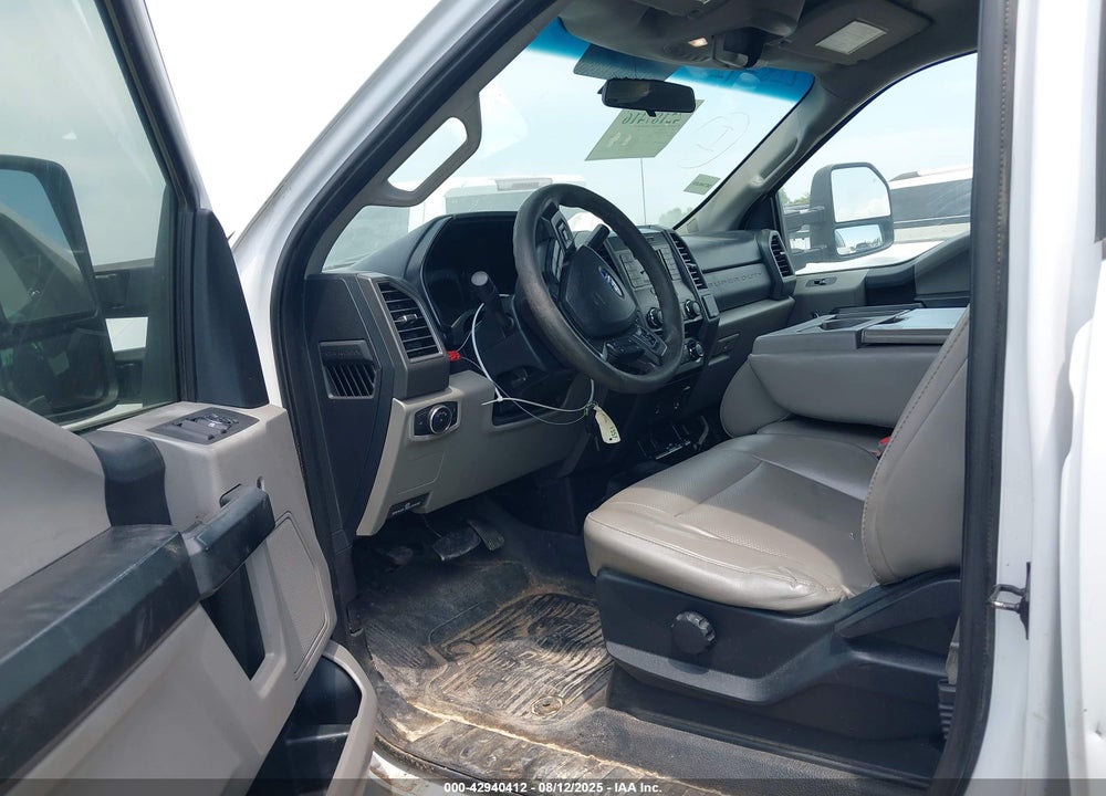 2017 FORD F-350 XL VIN: 1FT8W3DTXHEC10644