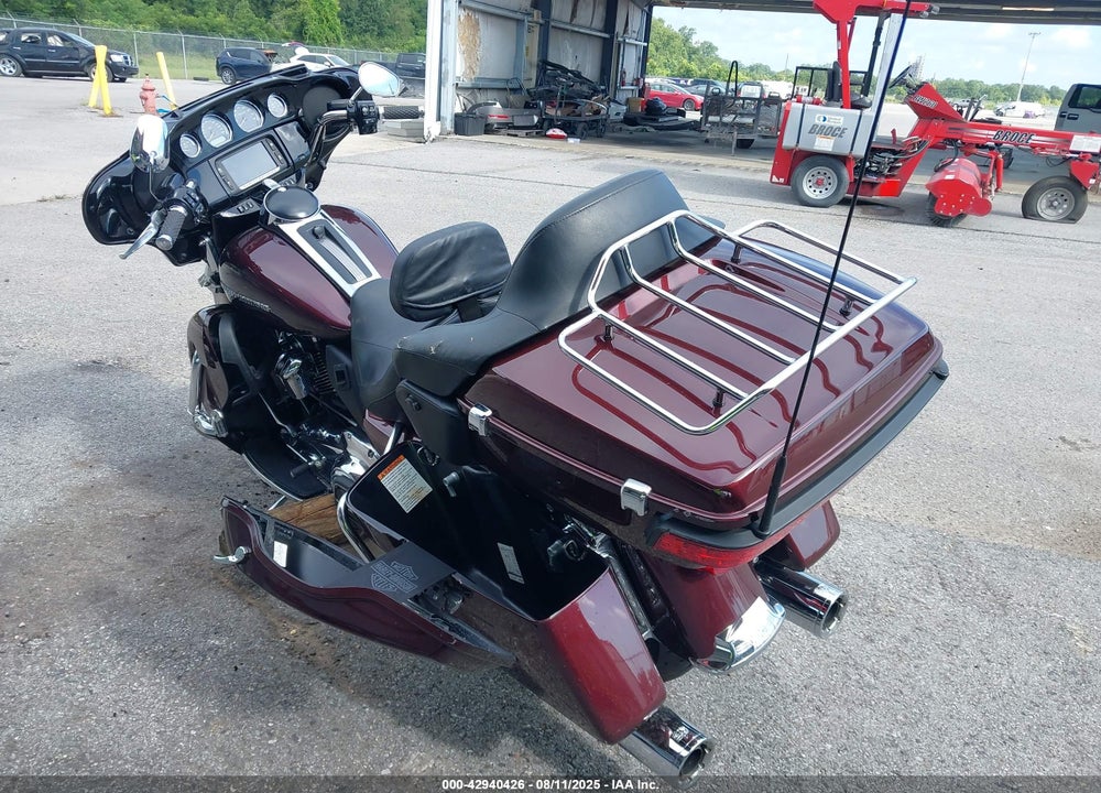 2018 HARLEY-DAVIDSON FLHTK ULTRA LIMITED VIN: 1HD1KED10JB627798