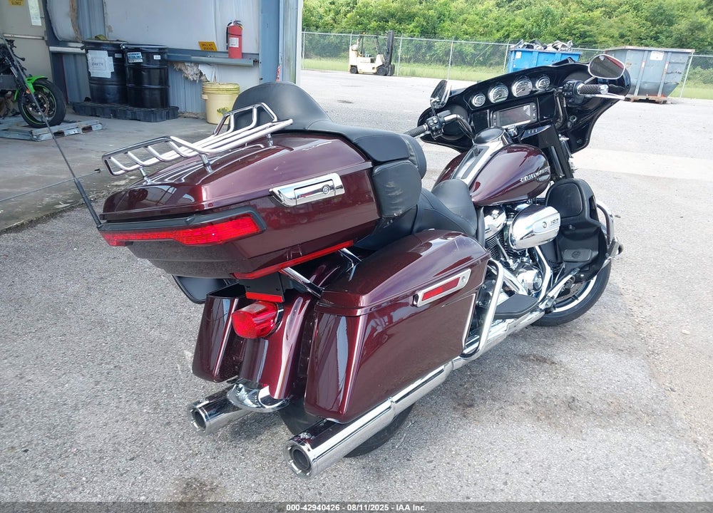 2018 HARLEY-DAVIDSON FLHTK ULTRA LIMITED VIN: 1HD1KED10JB627798