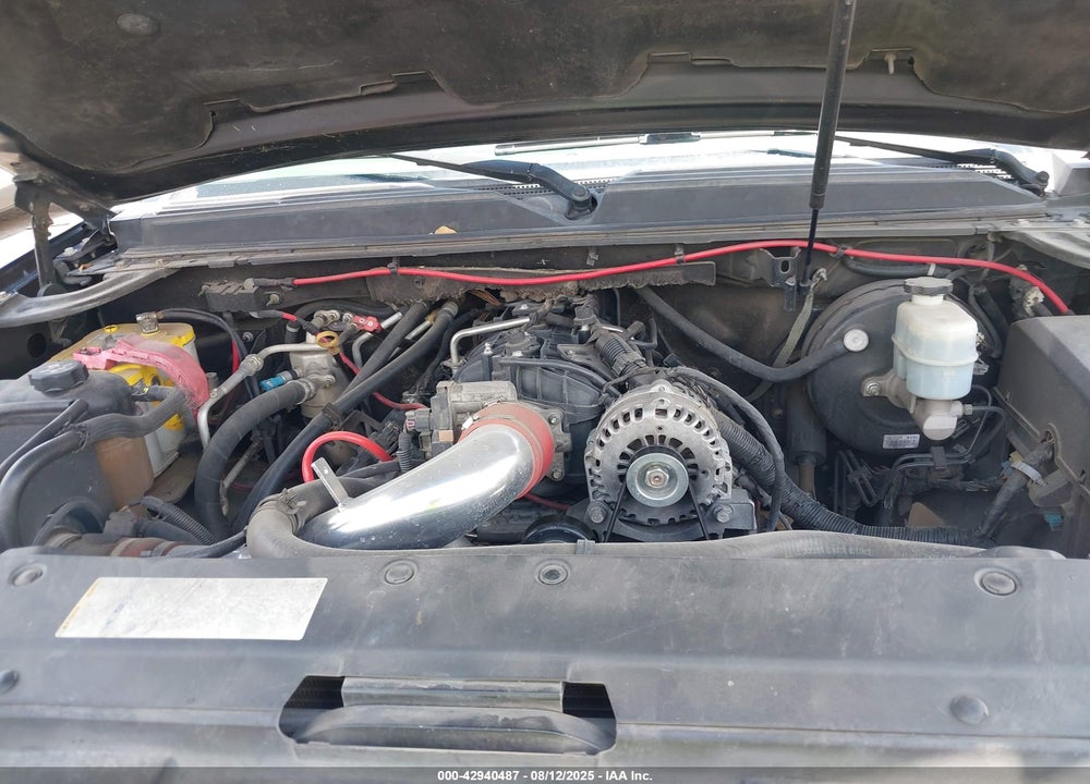 2008 CHEVROLET SUBURBAN 1500 LTZ VIN: 3GNFC16Y08G185282