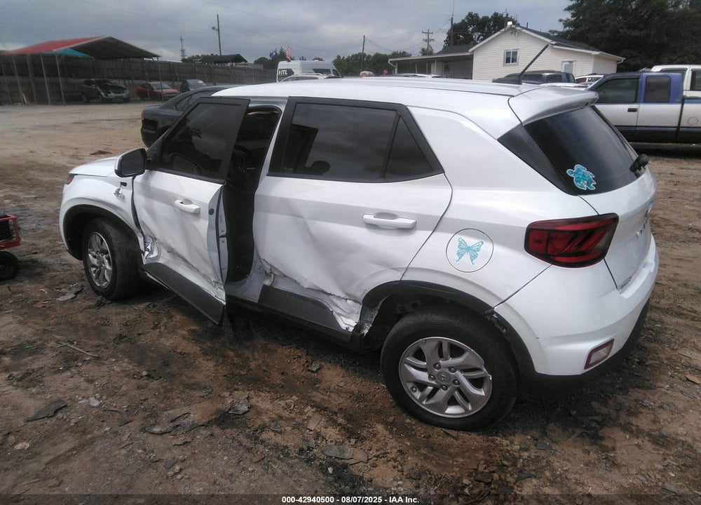 2024 HYUNDAI VENUE VIN: KMHRB8A30RU299211