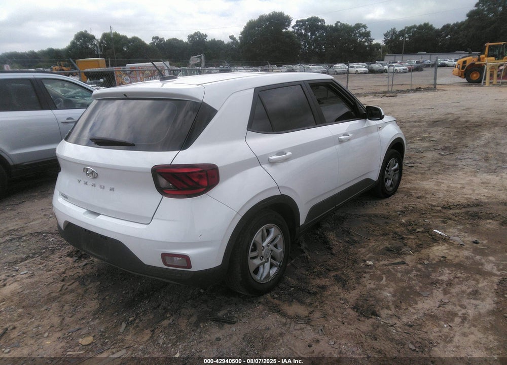 2024 HYUNDAI VENUE VIN: KMHRB8A30RU299211
