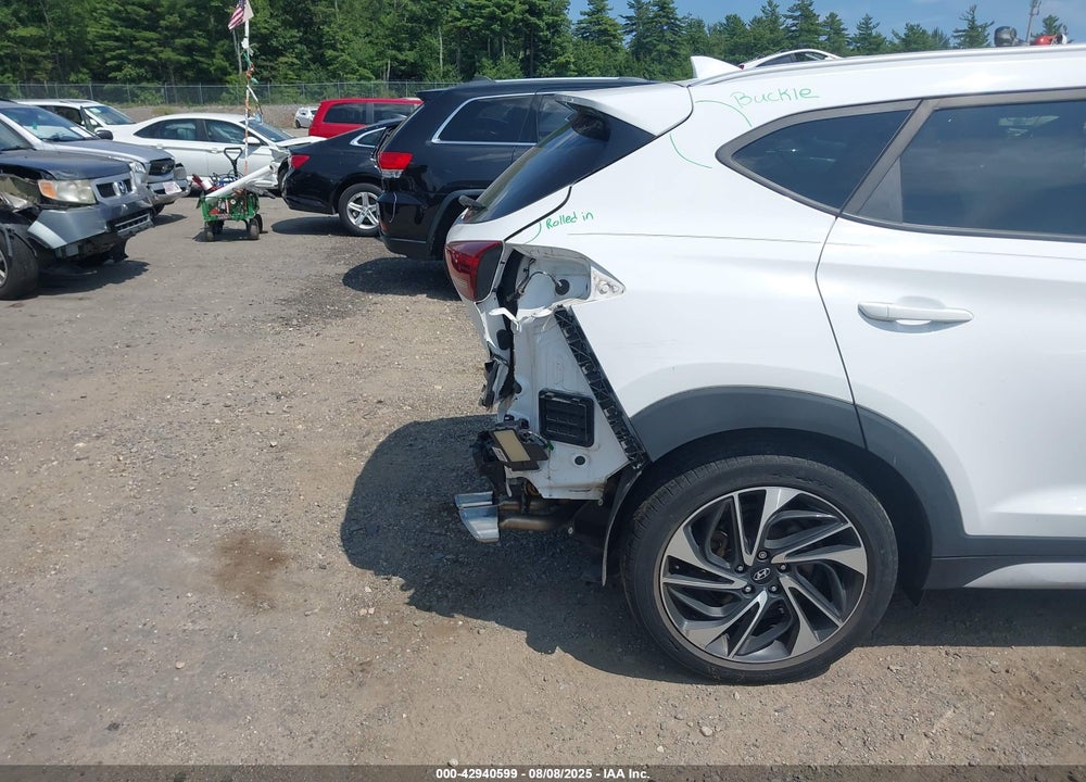 2019 HYUNDAI TUCSON VIN: KM8J33AL0KU974820