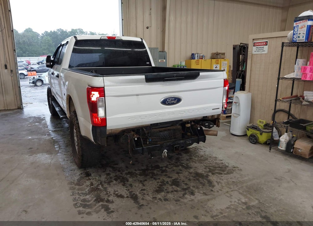 2019 FORD F-250 VIN: 1FT7W2B66KED43282