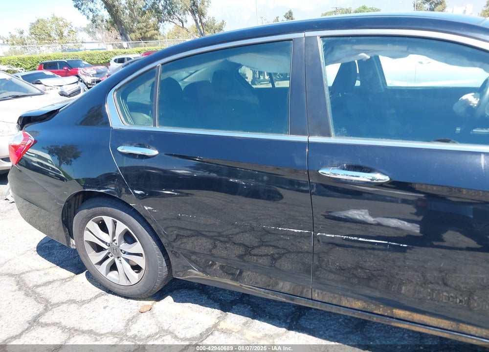 2015 HONDA ACCORD LX VIN: 1HGCR2F34FA147555