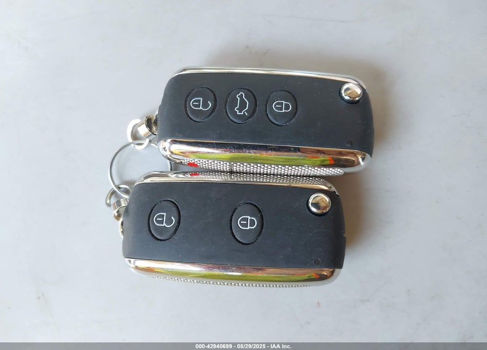 2016 BENTLEY CONTINENTAL VIN: SCBGU3ZA1GC051552