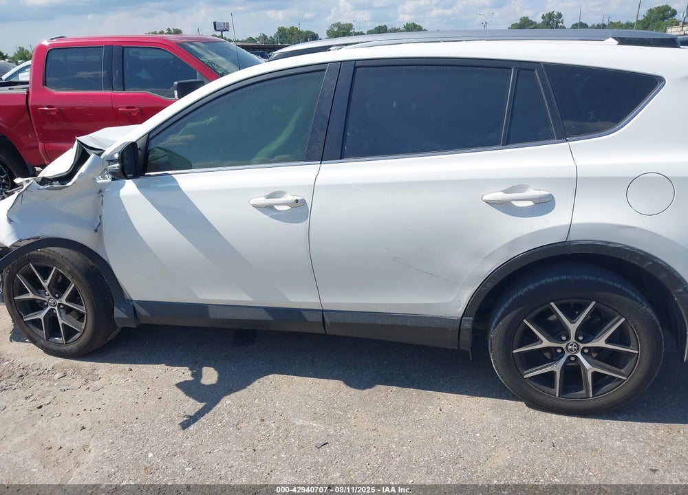 2017 TOYOTA RAV4 VIN: JTMNFREV0HJ700281