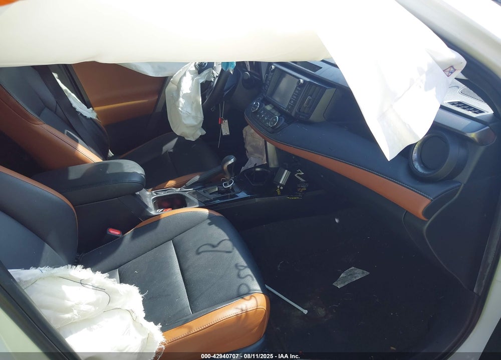 2017 TOYOTA RAV4 VIN: JTMNFREV0HJ700281