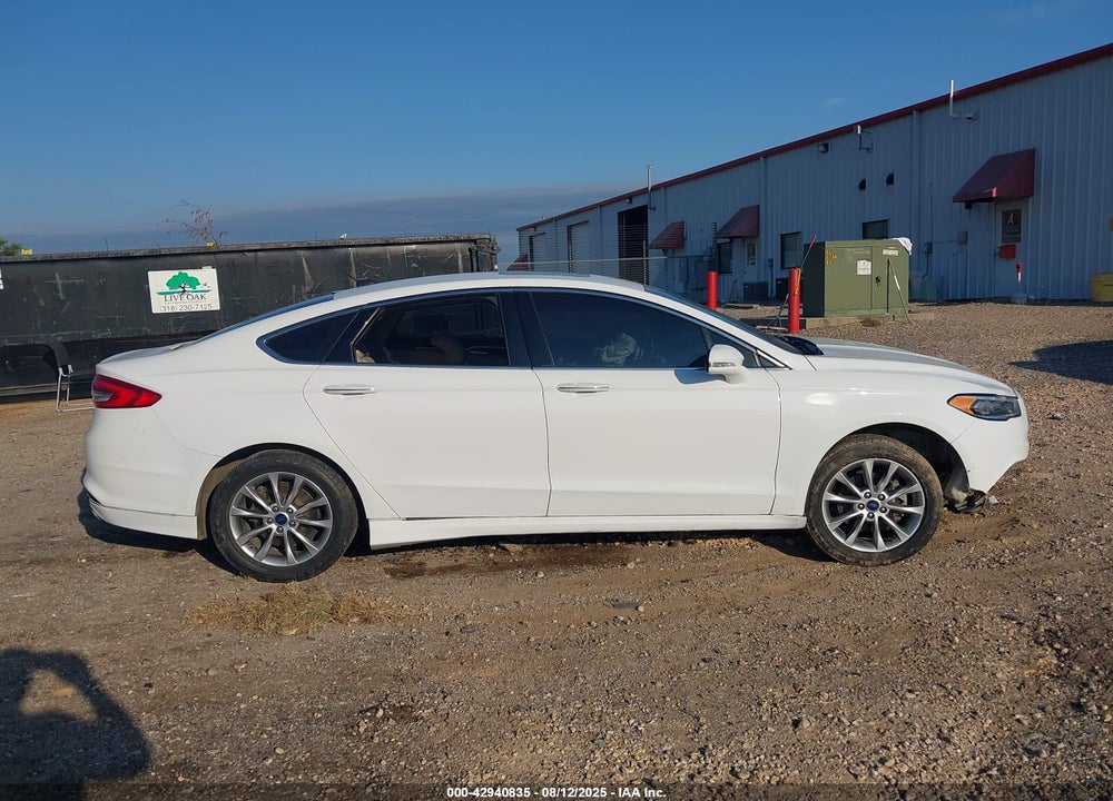 2017 FORD FUSION VIN: 3FA6P0HD9HR126842