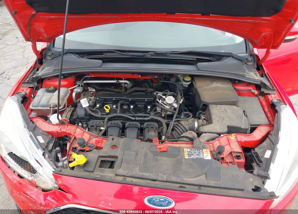 2016 FORD FOCUS SE VIN: 1FADP3F24GL376321