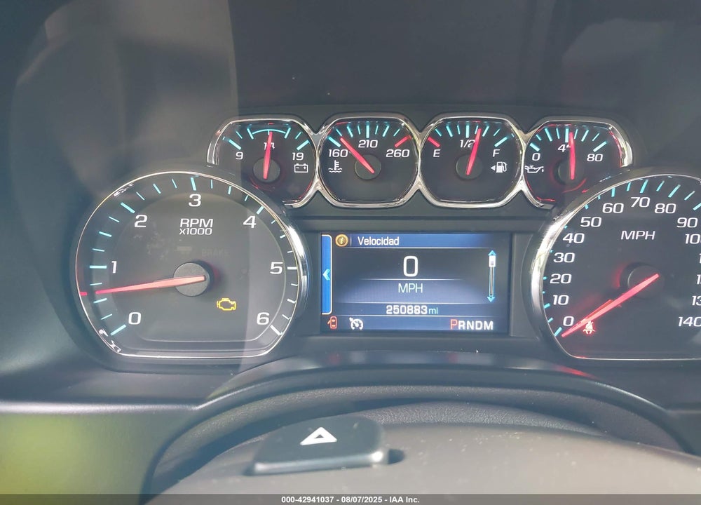 2015 CHEVROLET SUBURBAN 1500 LT VIN: 1GNSKJKC9FR146943