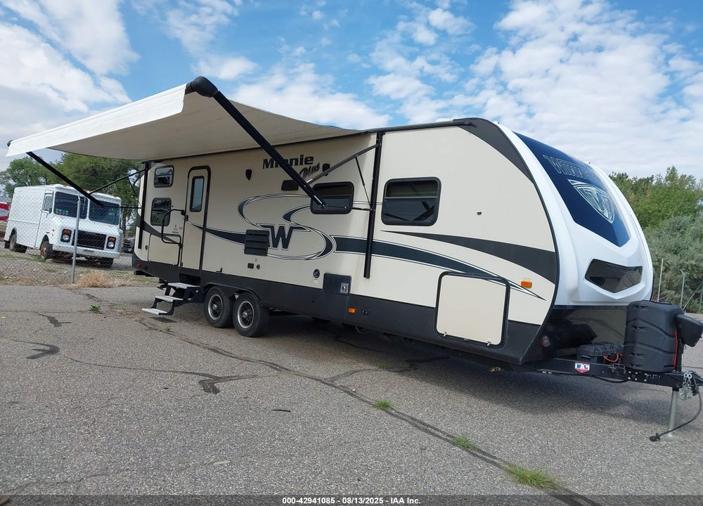 2018 TRACER MINNIE VIN: 54CTM3U25J4022388