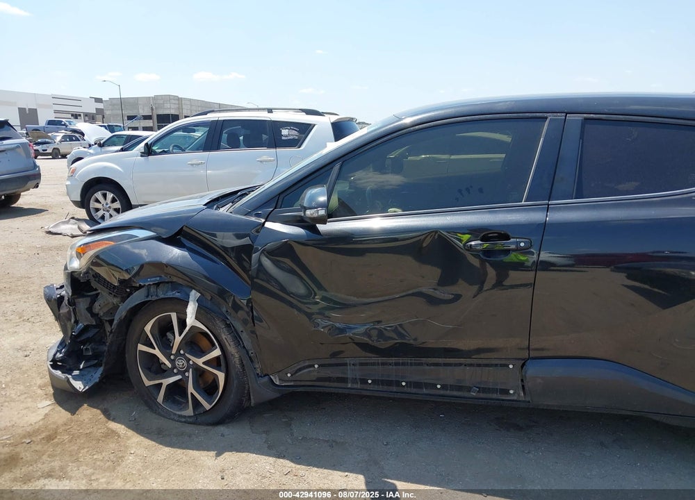 2019 TOYOTA C-HR VIN: JTNKHMBXXK1037939