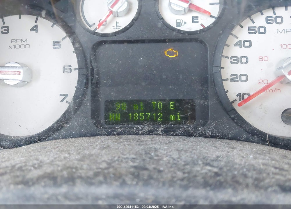 2005 FORD FREESTYLE LIMITED VIN: 1FMDK03135GA70229