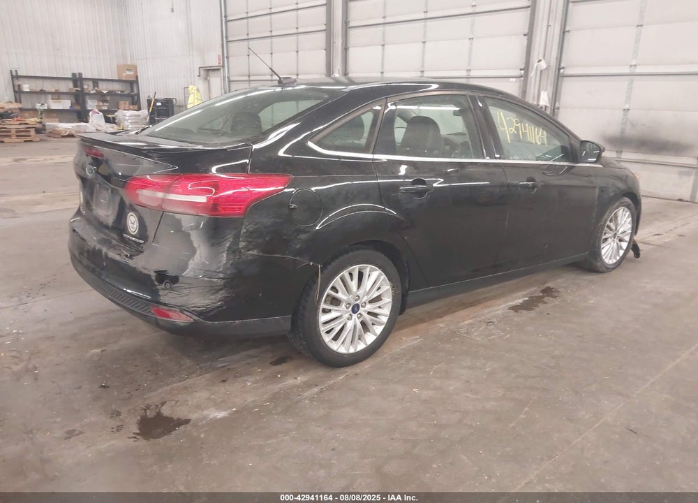 2018 FORD FOCUS VIN: 1FADP3J23JL312723