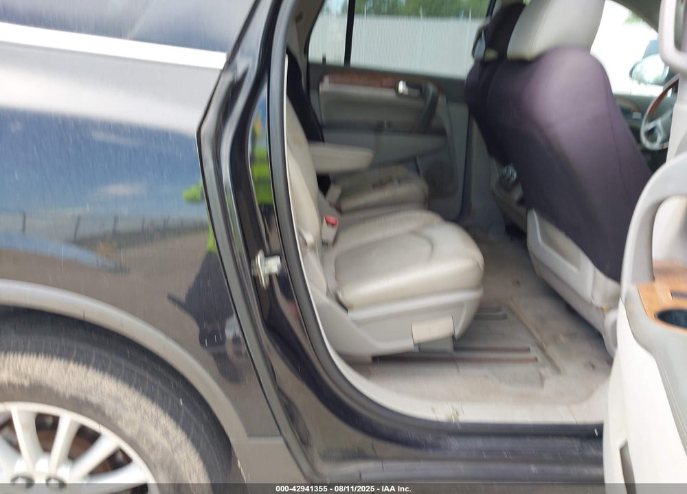 2011 BUICK ENCLAVE 1XL VIN: 5GAKRBED3BJ172852