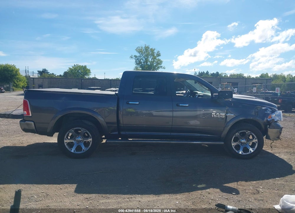 2017 RAM 1500 VIN: 1C6RR7NT9HS774179