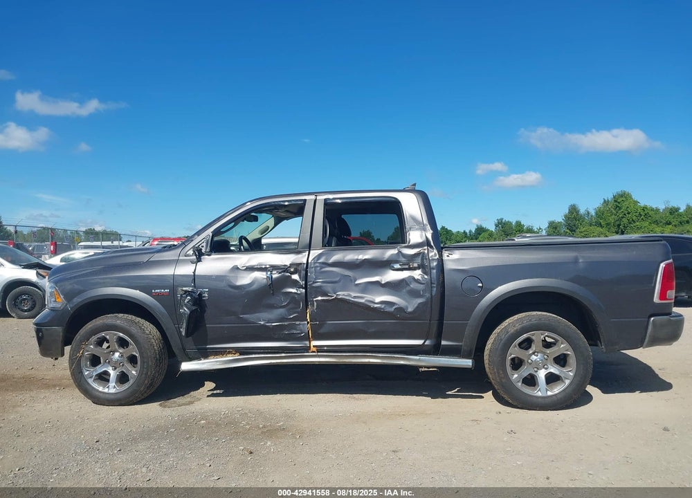 2017 RAM 1500 VIN: 1C6RR7NT9HS774179